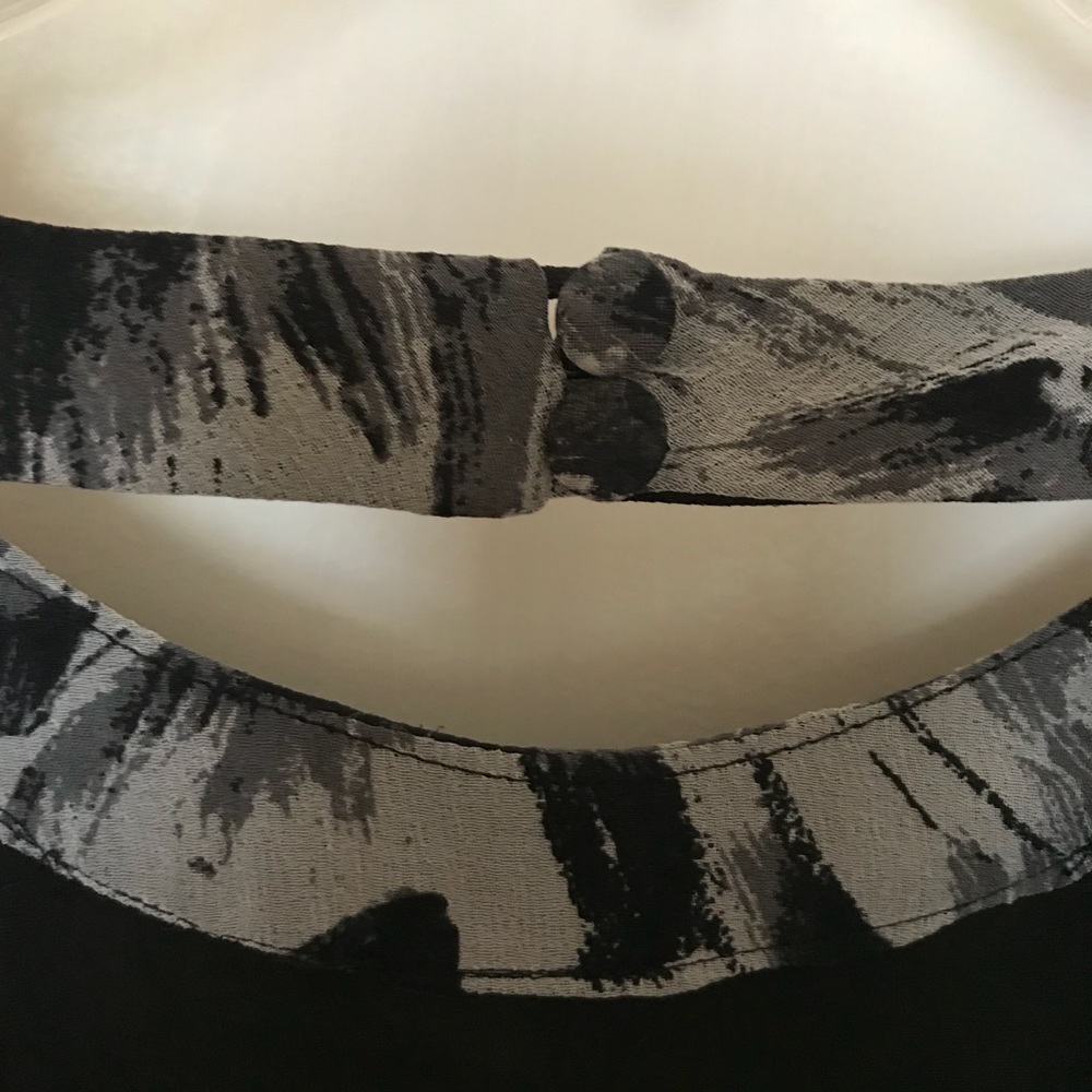 Saks Fifth Ave Silk M - Picture 4 of 7